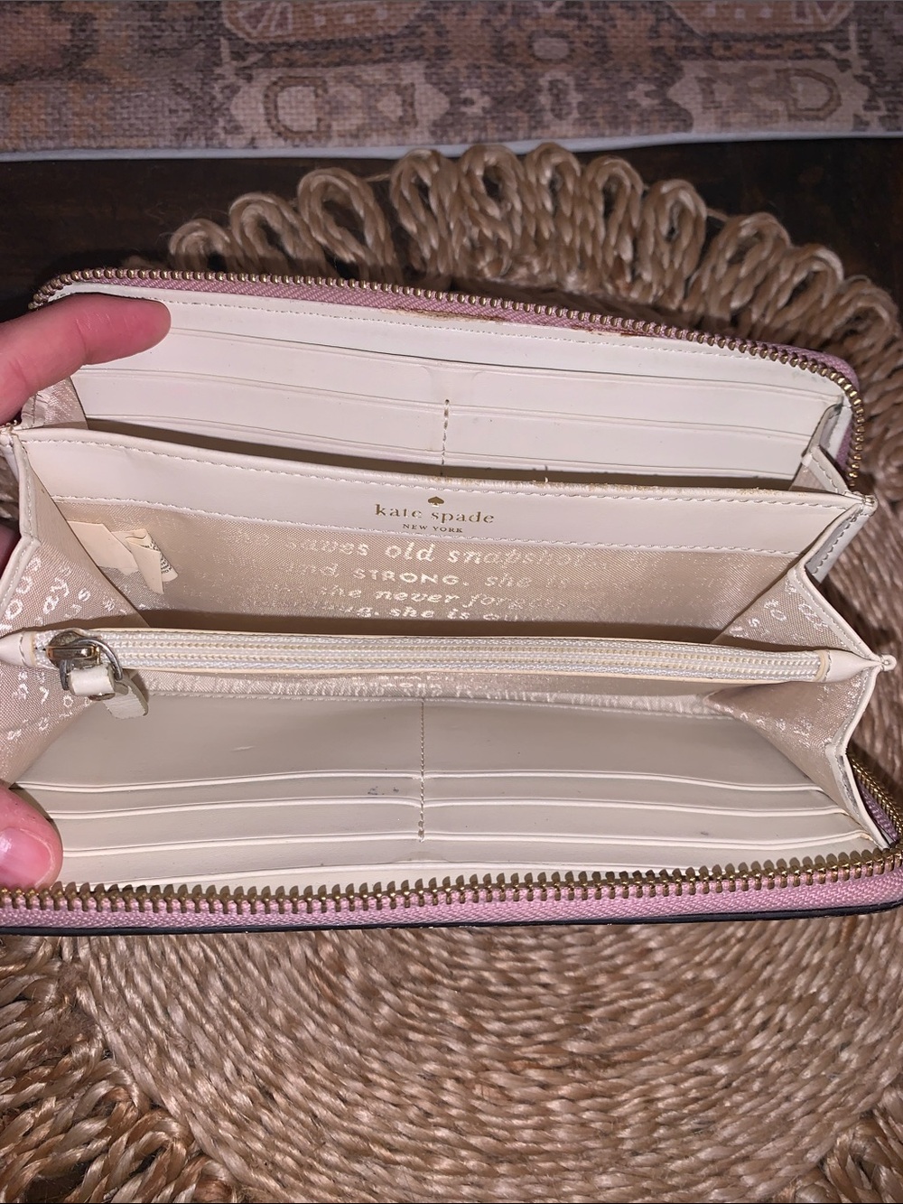 Kate Spade Storybook lining pink glitter zip around wallet - Picture 7 of 9